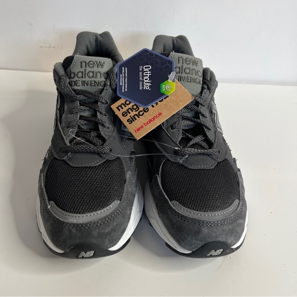 NWT New Balance 920 Made In England M920CHR running shoes Charcoal Grey Sz 6 main image 8